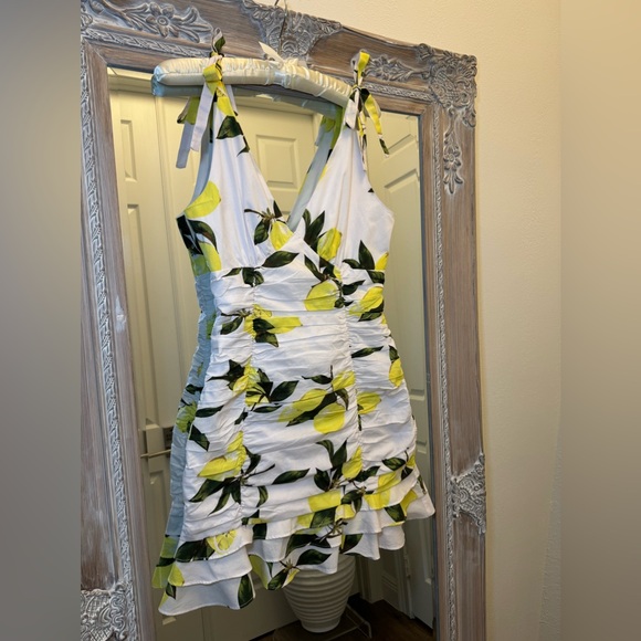 BTFL-Life Small ROUCHED COTTON POPLIN LEMON PRINT MNI DRESS WITH BOTTOM TIERS - Picture 2 of 12